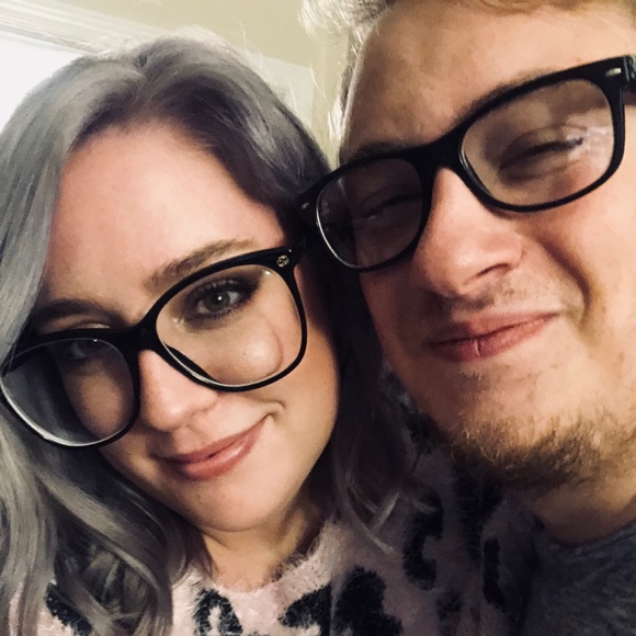 Meet your Posher, Sara - Picture 3 of 5